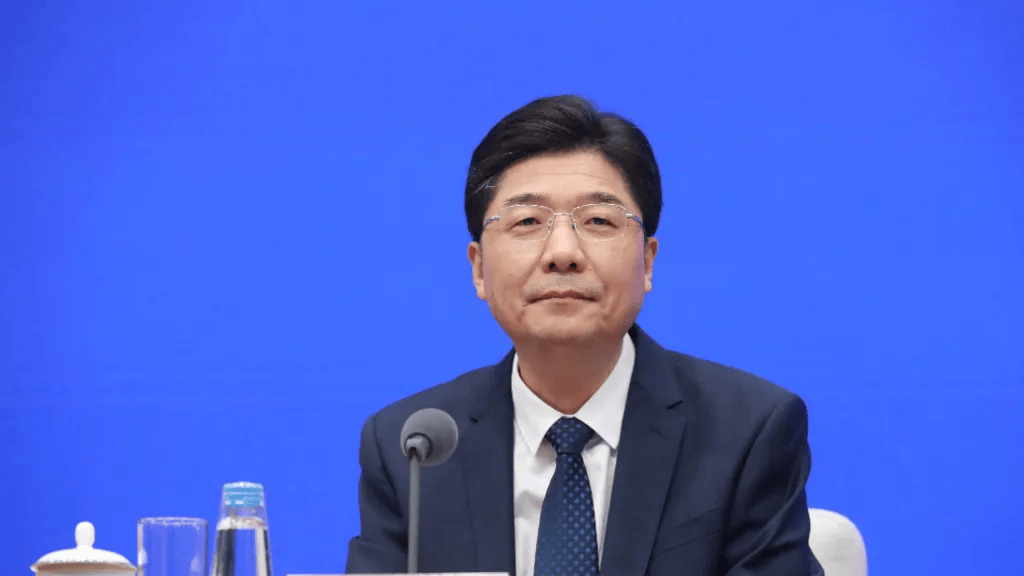 辞任杭州市市长后,姚高员已任省政府党组成员